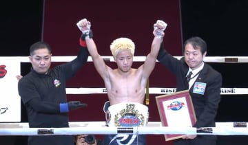 那須川龍心、“笑顔なき”戴冠…悔しさを滲ませる「もうワンランク上の倒せる選手に」元K-1王者・久保優太がアドバイス
