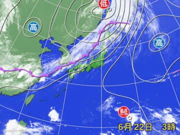 猛暑を和らげる雨　梅雨空つづく