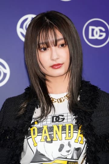 吉川愛、イメチェン姿を披露→「まってやばい雰囲気変わりすぎ」「ええええかわいい！！！」と反響