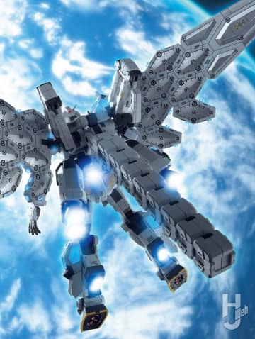 グラスフェザー装備の「RX-78F00/E ガンダム」を宇宙機器イメージでカラーアレンジ！ 幾何学模様に見えるミュータントクリスタル塗装を詳しく解説