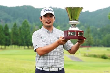 川村昌弘「素直にうれしい」ワンデートーナメント制覇 次は欧州ツアーで優勝争いを／JOYXオープン