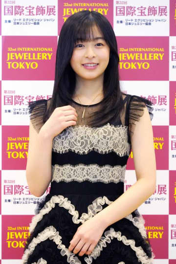 森七菜「敬愛する先輩」広瀬すずの誕生日を祝福→まさかの3ショットに「写ってはいけない人が…」「合成ですか？」と大反響