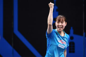 女子決勝「Wみゆう」対決は長﨑美柚に軍配！ 盟友・木原を撃破しスターコンテンダー初優勝【卓球 WTTリュブリャナ】