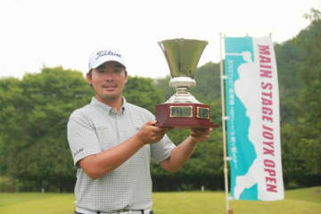 「もう一つ上のステージへ」決断した両手首の手術　12年ぶり“2勝目”の川村昌弘が復帰2戦目で得た収穫【JOYX OPEN】