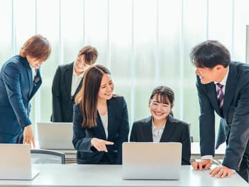 タメ口、タイパ重視…驚きのギャップも。今年、新入社員は入ってきた？