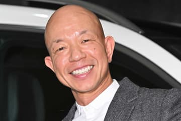 小峠英二、結婚を生報告「幸せです」と赤面　最初に相方へ報告も“無表情”「はぁ～ん」