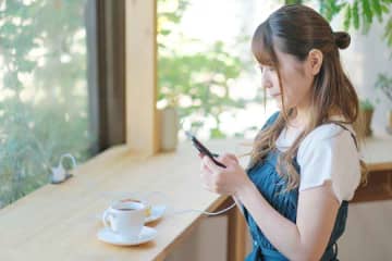 「マジか。知らんかった」　スマホ充電に関する勘違い　家電量販店が教える正しい方法とは