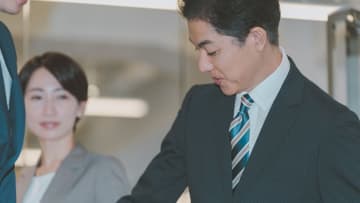50代役職定年、肩書を失くしても止まらない承認欲求…自己紹介で「私は部長でした」の赤っ恥