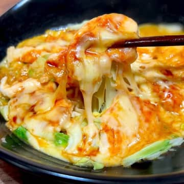 【キャベツ炒めるよりウマいやん！】秒で作れて3分で消える簡単レシピ