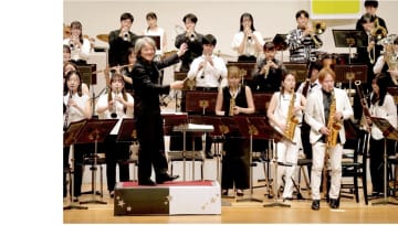 ⟪調布国際音楽祭2025⟫EXE.プロデューサー 鈴木優人 開幕 写真速報