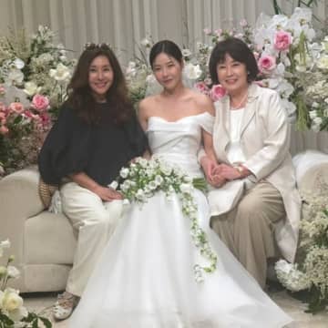 女優パク・ハナ、大女優たちからかわいがられる女優に認定…結婚式に大御所が総出動