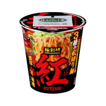 「麺創研 紅」の紅らーめんの味わいをタテ型ビッグカップで再現! 特殊切刃使用で様々な食感が味わえる「サッポロ一番 麺創研紅監修 濃厚辛味噌ラーメン」が本日23日(月)を発売
