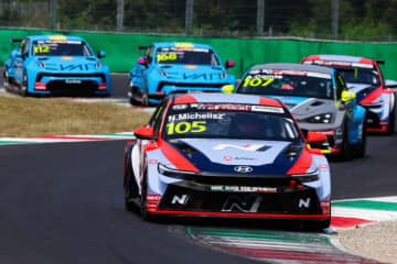 ミケリスが待望のポール・トゥ・ウイン。伏兵コンテのクプラもワールドツアー初優勝／TCRワールドツアー第3戦