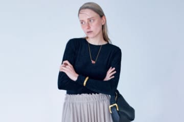 【明日なに着る？】リネンのように使えて「リネンよりも扱いやすい」ストレスなく涼しいスカート