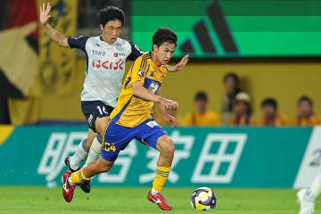 仙台のJ１復帰の切り札となれるか。魅惑のドリブラー名願斗哉が抱える自信と川崎の同期、高井幸大、大関友翔らから受けた刺激