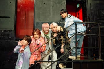 シューヤ（超特急）、本田康祐（OWV）らWhiteAメンバー＆タカシ（超特急）と対談