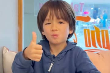 「それにしても高い」　スイス生まれの男の子が日本食レストランを満喫　一家5人分の支払い額に驚きの声