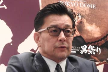 「背中すげえわ」大きな白竜の和彫りにRIZIN榊原CEOも注目　北海道大会で一本勝ちの安藤達也