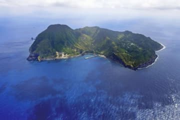 鹿児島・悪石島で地震相次ぐ　計230回超、震度4も