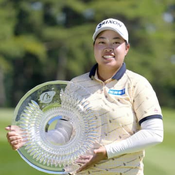 19歳ルーキー入谷響が初V！女子プロゴルフ界で「ON対決」いよいよ実現