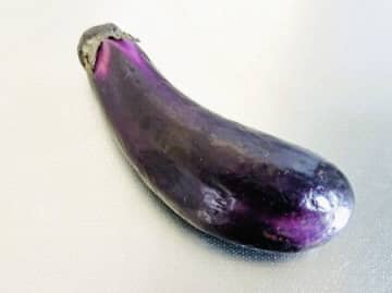 たったこれだけで！？しなびた「ナス」がプリプリに復活！今すぐ試せるカンタン裏ワザ【やってみた】