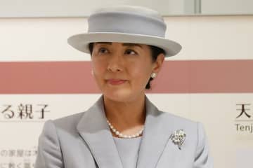 《宮内庁が異例の強調》雅子さま　広島ご訪問で奉迎児童にお声がけできず…背景にあった「市民団体の抗議」