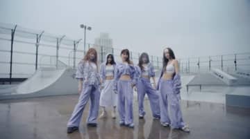LE SSERAFIM、日本オリジナル曲で異例の快挙！新曲『DIFFERENT』が米ビルボードにチャートイン