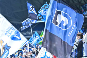 ｢宇佐美のゴラッソFK見たんだー｣現役女子高生アイドル“人生初サッカー観戦＆限定ユニ姿”に反響！｢これを機にガンバサポに｣｢可愛いみっひーとサッカー観たい｣の声