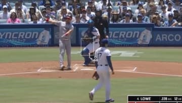 なんだこれは…？ 大谷翔平のボールで“異変”「ドン引き」 打者が混乱して“マン振り三振”→呆然リアクション「これは打てない」