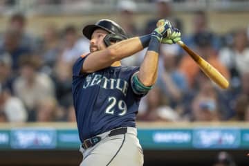 【MLB】ジャッジのＭＶＰ危うし　マリナーズ捕手ローリーが４戦連発の３２号「受賞にふさわしい活躍だ」
