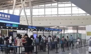 夏季ダボス会議開幕で天津空港の出入境客がピーク期に