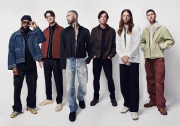 マルーン5、新作アルバム『Love Is Like』8/15(金)リリース決定！新曲「All Night」のリリック・ビデオも公開