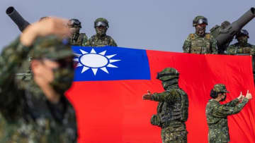 兵役逃れ疑惑で軍の問題点が露呈、改革求める声も　台湾