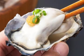 【知ってた!?】こんな神イベントやってたの!?「何個でも生牡蠣100円」全国159店で実施中、ただし6/30まで!!