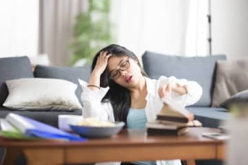 『文章を読むのが苦手な人』の特徴６つ！理解力を高める読み方も紹介