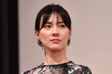 安座間美優が第１子男児出産を発表　小松彩夏ら〝セーラー戦士〟からもお祝いコメント