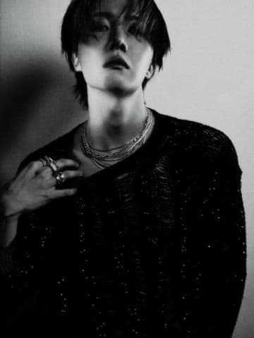 「BTS」J-HOPE、ビルボード「HOT100」チャートで40位…K-POPソロ歌手として最多ランクインを記録
