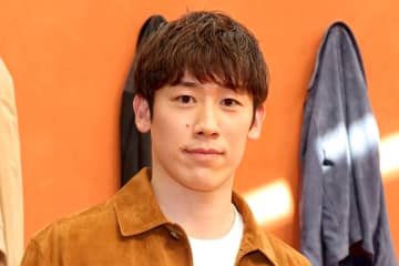 ペルージャ石川祐希、ミラノでのメンズコレクションへ「彼の品格はバレーボールの枠を超え、ファッション業界を席巻」
