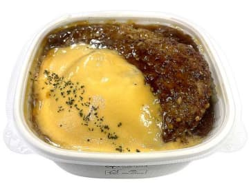 ハンバーグ2枚にニンニクの効いたステーキソースとたっぷりのチーズソースをかけて1,000kcal超えの背徳丼! セブン‐イレブンが「背徳飯 たっぷりチーズのWハンバーグ丼」を本日24日(火)発売