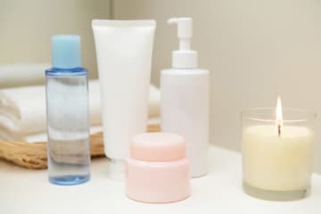 荷物も気分も軽くなる！スキンケア・コスメ「詰め替え」のヒント