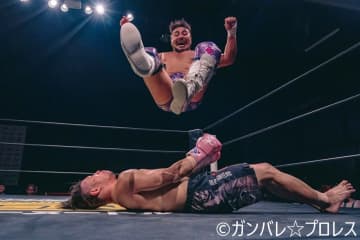 SOG世界無差別級王者・今成夢人が前口“アルティメット”太尊の打撃技に苦戦も薄氷のV5！「リアル・キックボクシング・プロレスラーの誕生、おめでとうございます」