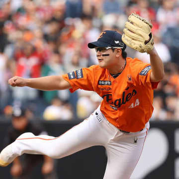 WBC予選&強化試合で激突…侍J井端監督が警戒する「韓国の秘密兵器」の正体