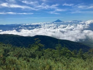 大展望で人気の「編笠山」360度パノラマ、八ヶ岳の山々、富士山＆雲海コラボ！　これ以上ない？ 絶景「登山レポ」