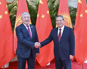 李強総理、キルギス首相と会談