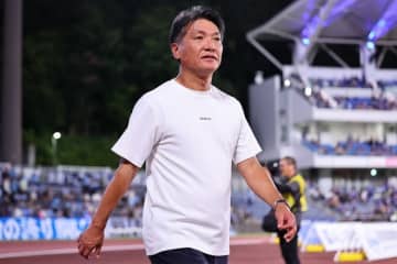 J２で15位低迷…山形が横内昭展新監督就任を発表！ 磐田をJ１昇格に導いた手腕発揮なるか「一丸で戦い抜く覚悟です」