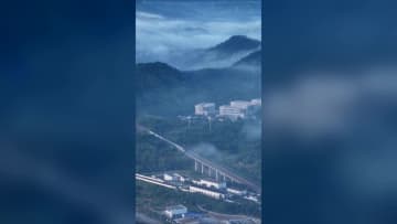 夜明けの光、夕暮れの色　中国安徽省の夏の田園風景