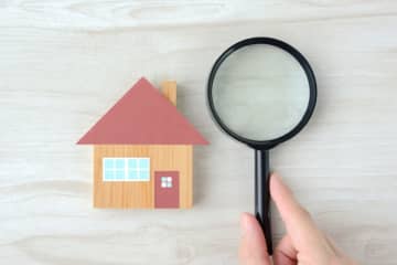 年収300万円の一人暮らし。「身の丈に合った暮らし」をするには家賃いくらがベスト？