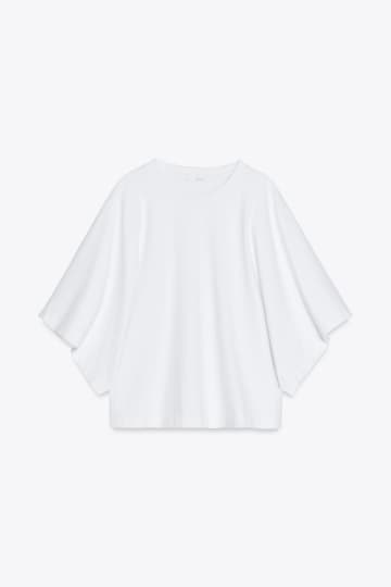 【ZARA】買い足すなら「白」がいい！こなれ見え「デザインTシャツ」