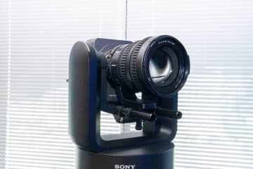 ソニーのロボットシネマカメラ「FR7」、被写体を自動追尾する「PTZオートフレーミング」対応