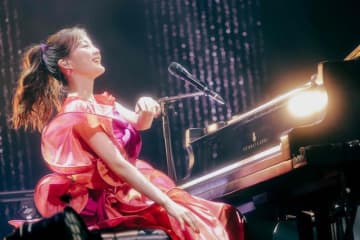 【ライブレポート】生田絵梨花、全国コンサートツアー開幕。等身大のパフォーマンス「カッコつけなくていいんだ」